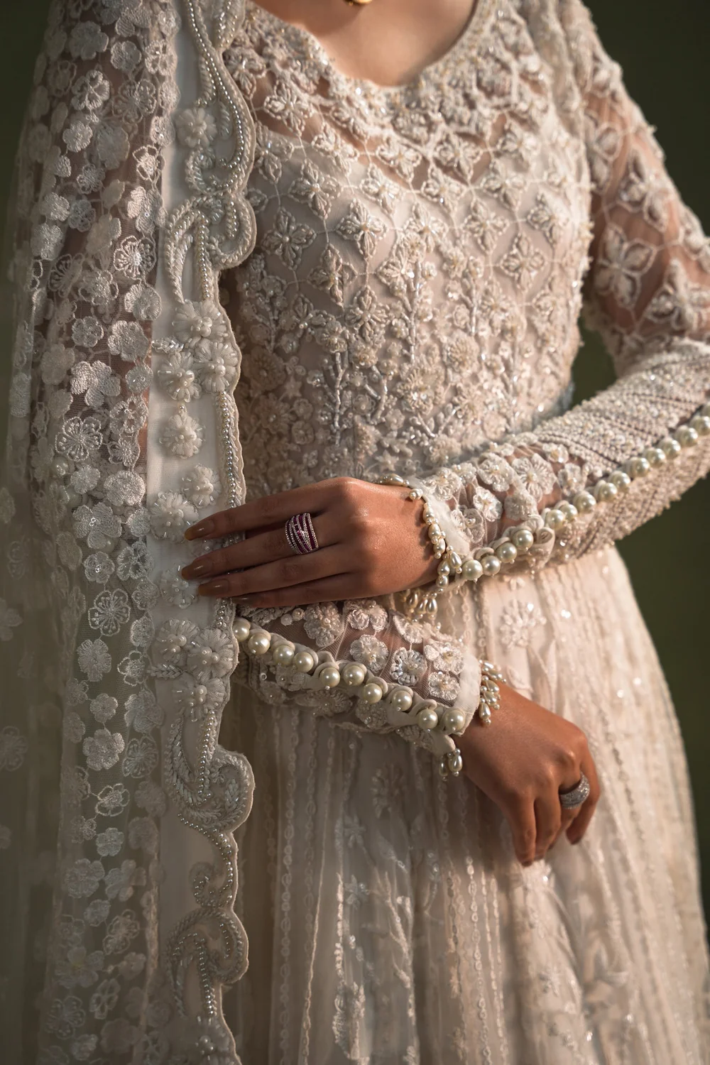 Ammara Khan – Moonbeam