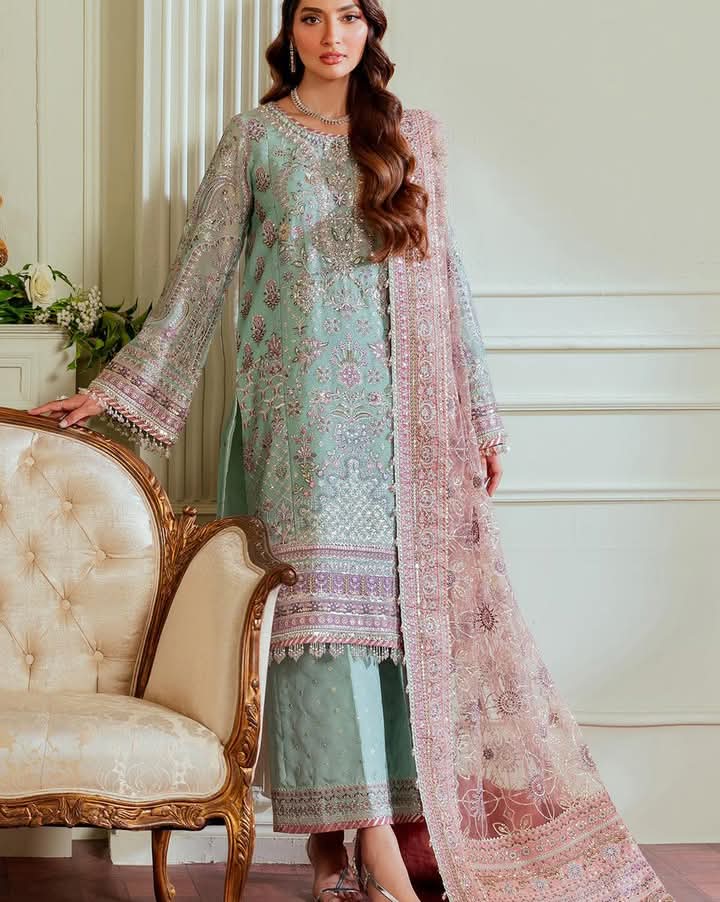 Baroque Chantelle - EMBROIDERED NET CH13-08