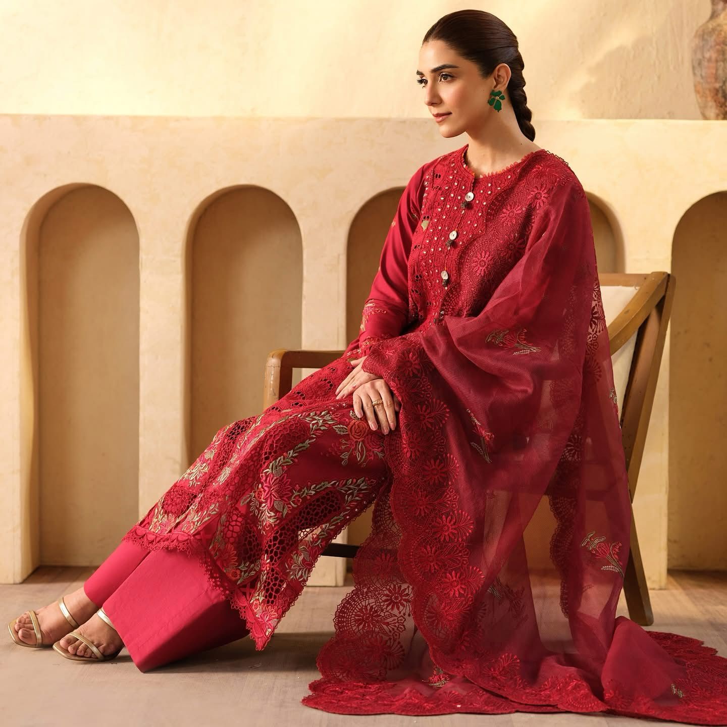 MARYAM HUSSAIN - Luxury Lawn 2025