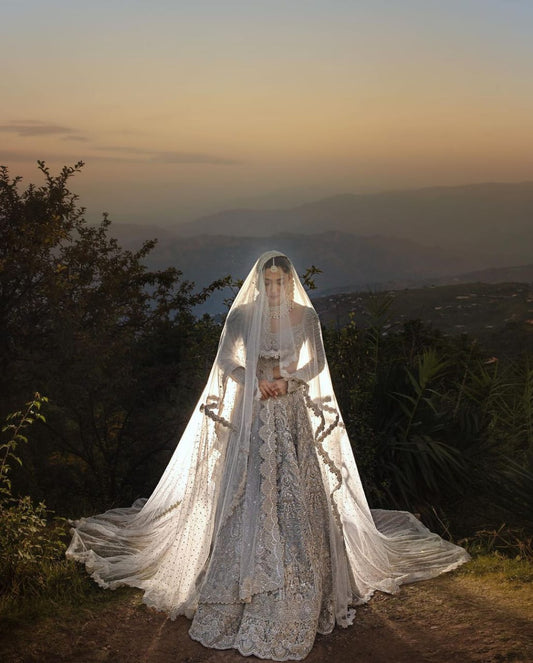 FARAZ MANAN