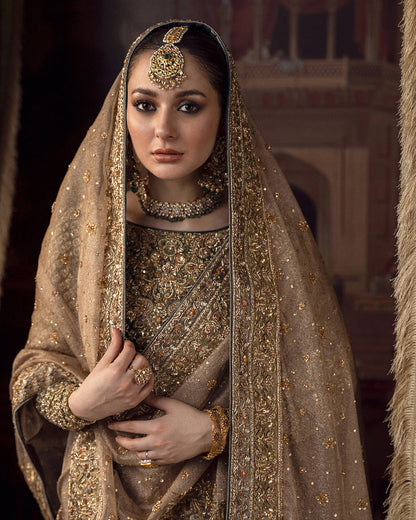 Faiza Saqlain inspired antique bridal ensemble