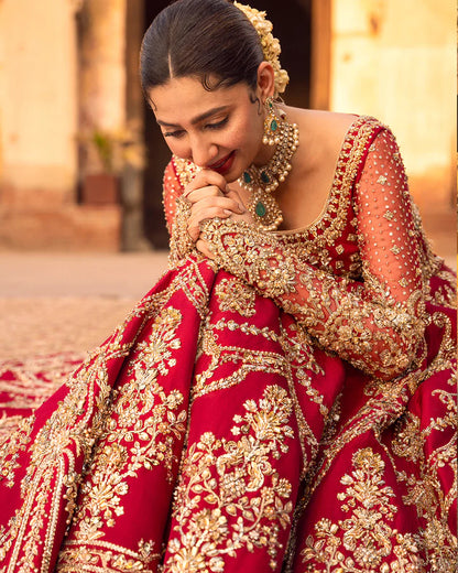 Faiza Saqlain Arusa embroidered bridal dupatta