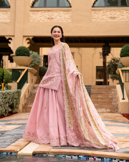 Faiza Saqlain Asja soft pink Pakistani lawn outfit