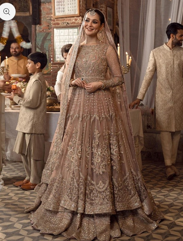 Faiza Saqlain Mahra peach pink bridal set