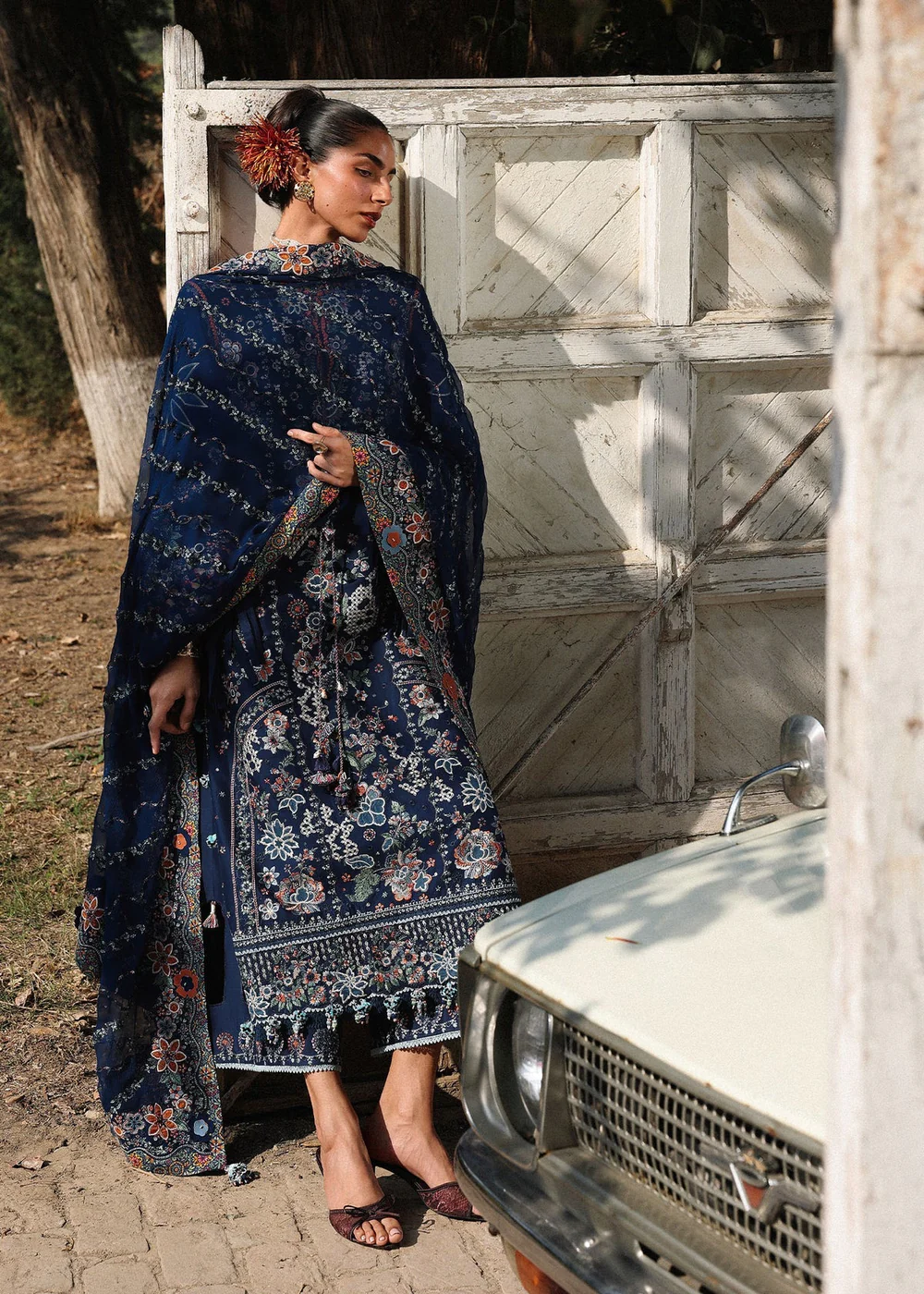 Luxury Pakistani lawn dress with printed dupatta