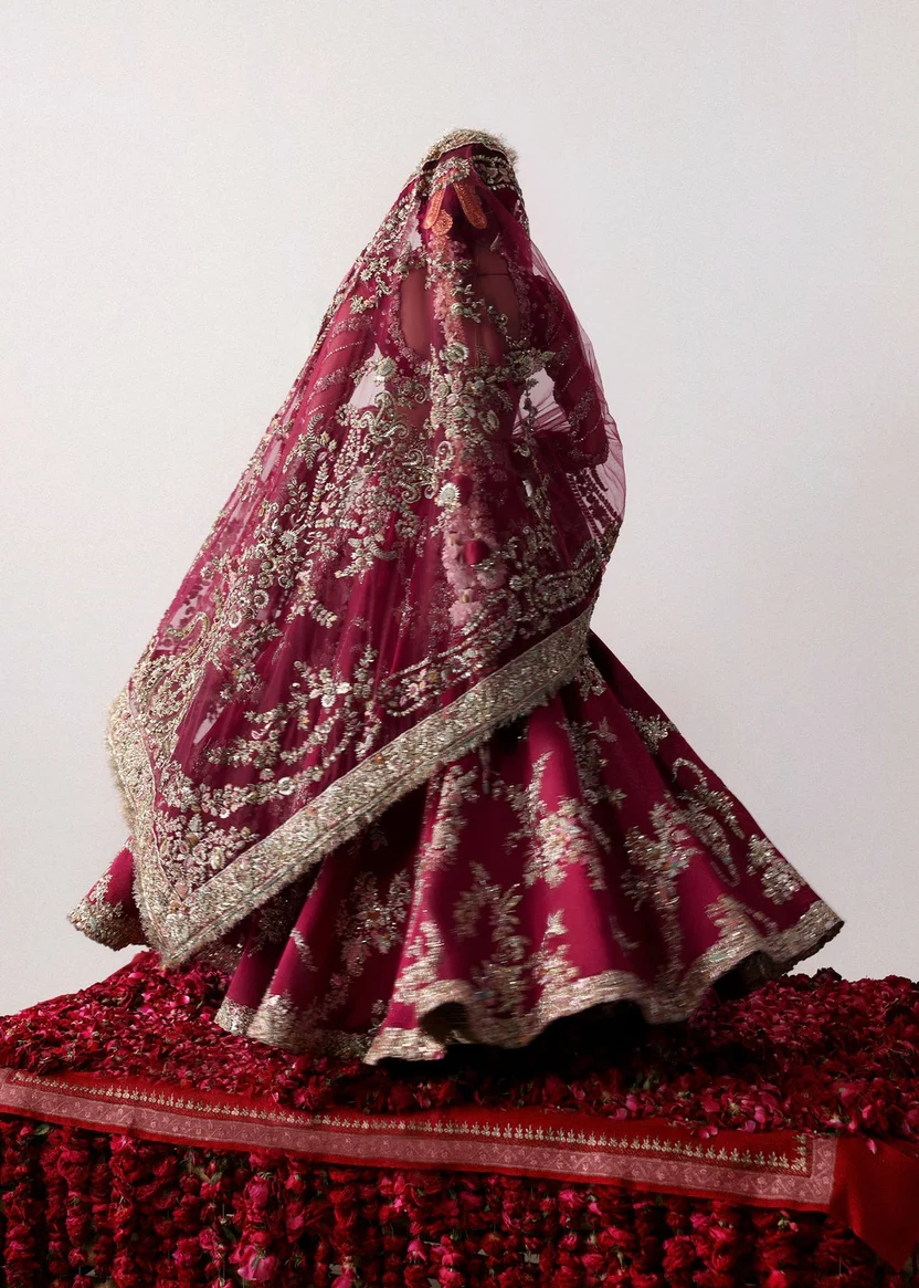 Hussain Rehar Naunihal embellished red choli