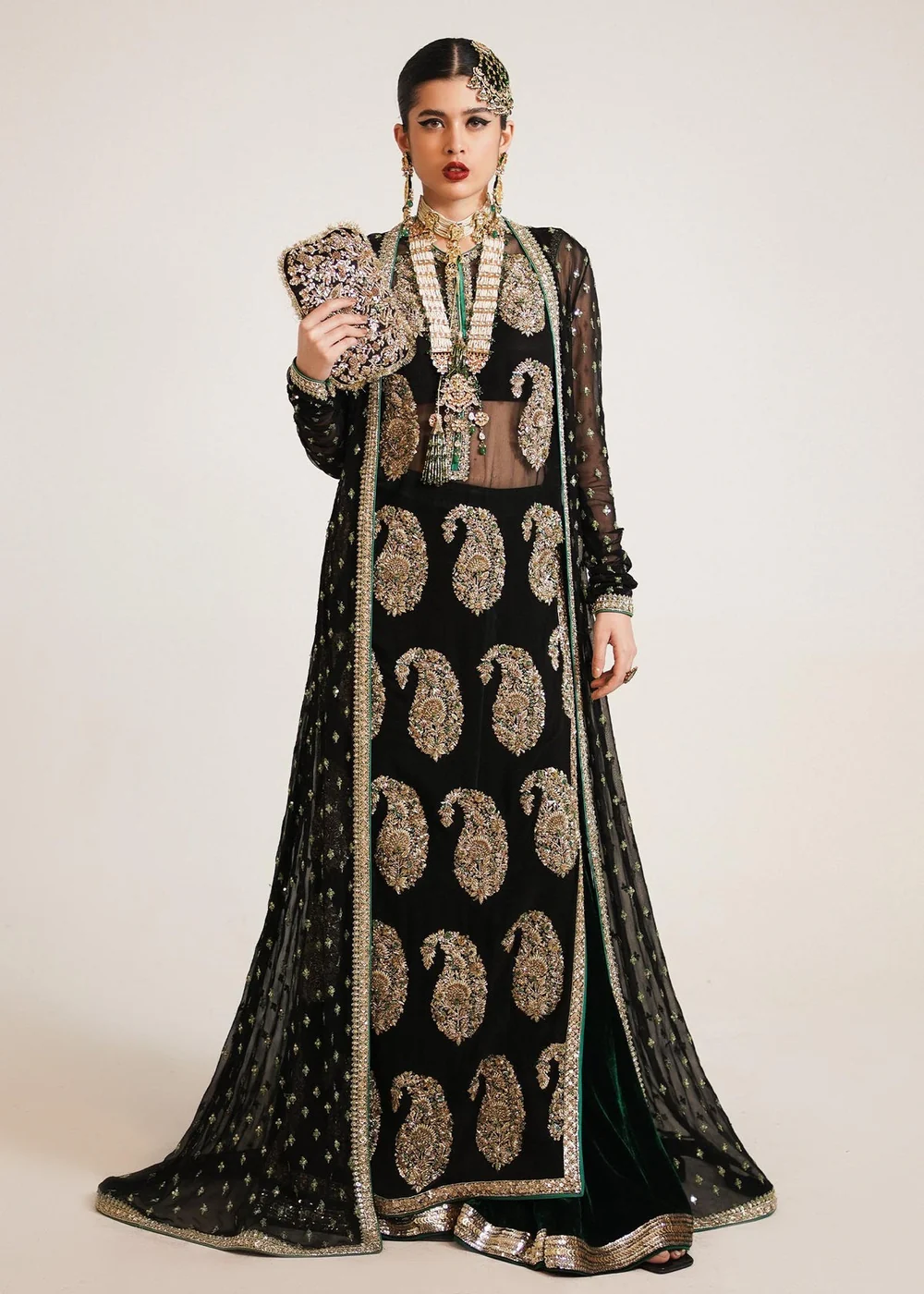Hussain Rehar Raina luxury Pakistani black formal dress