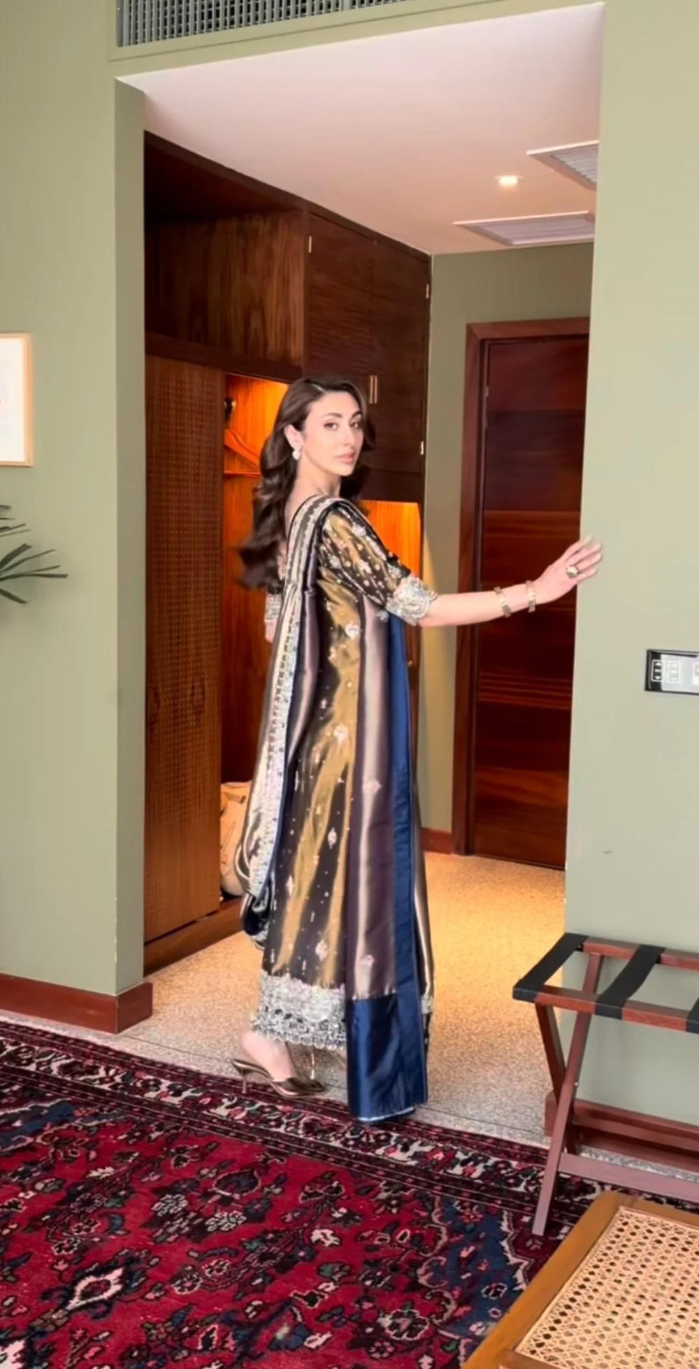 Haris Shakeel – Wajeeha