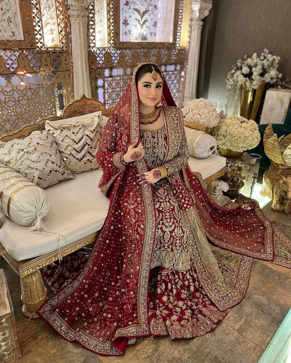 Faiza Saqlain – Roushana
