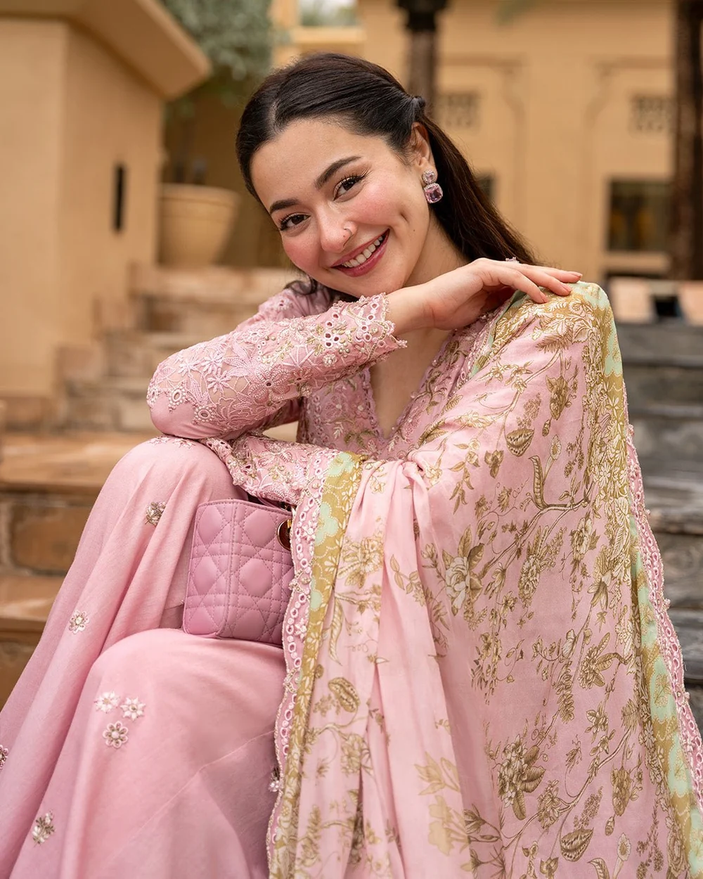 Faiza Saqlain – Asja