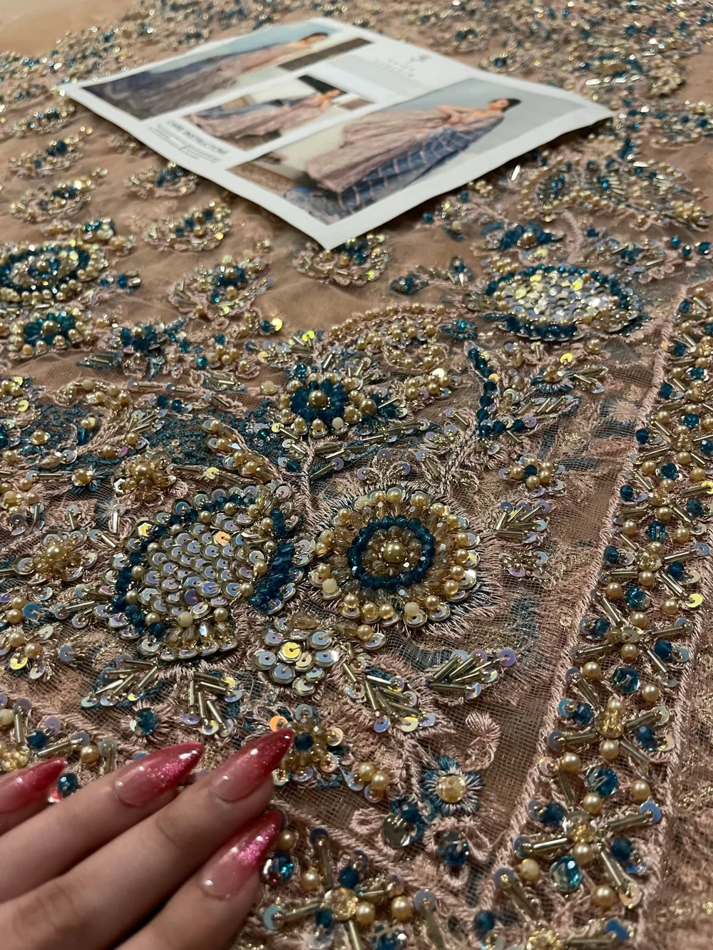 Faiza Saqlain – Aytan