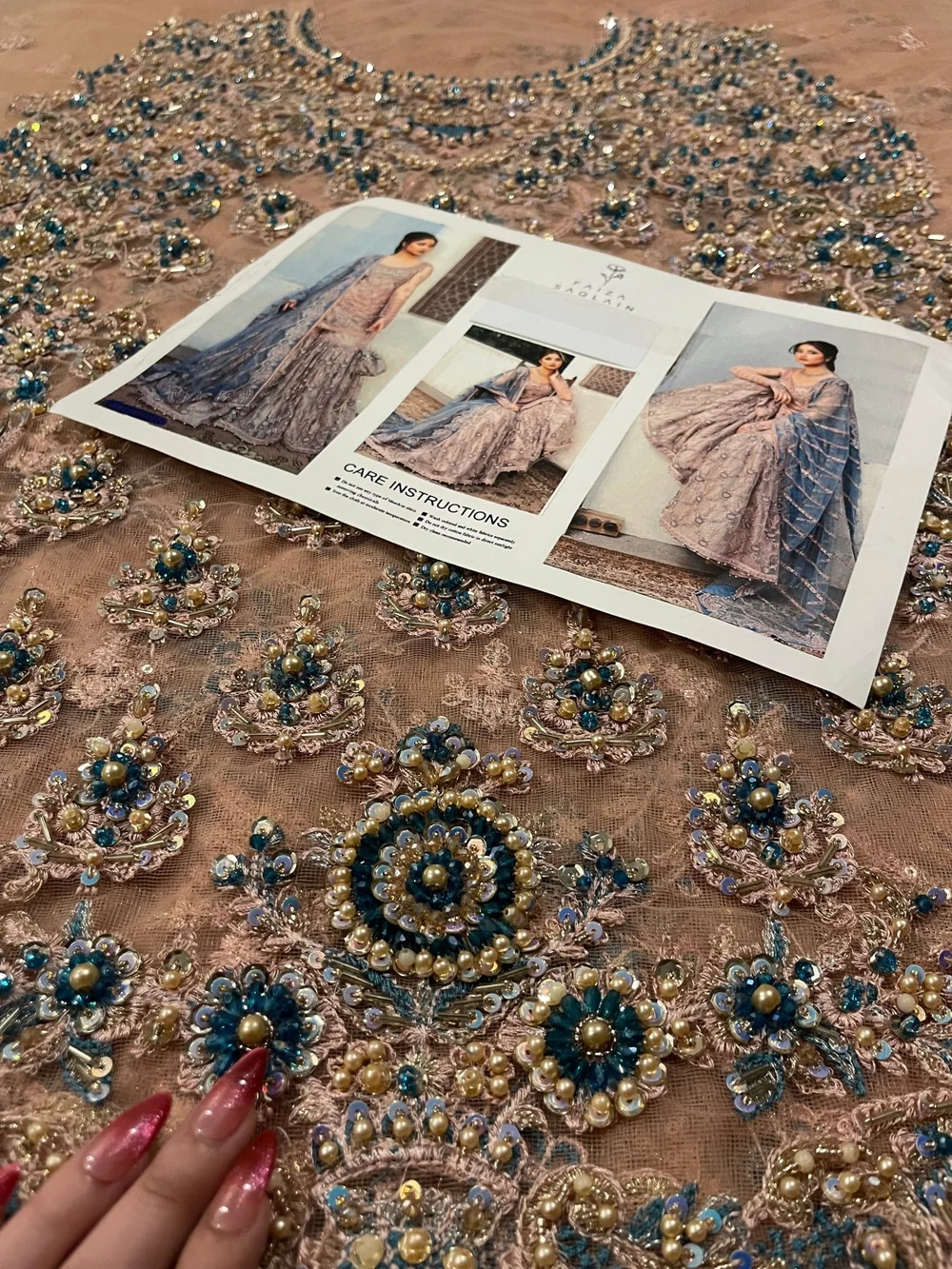 Faiza Saqlain – Aytan