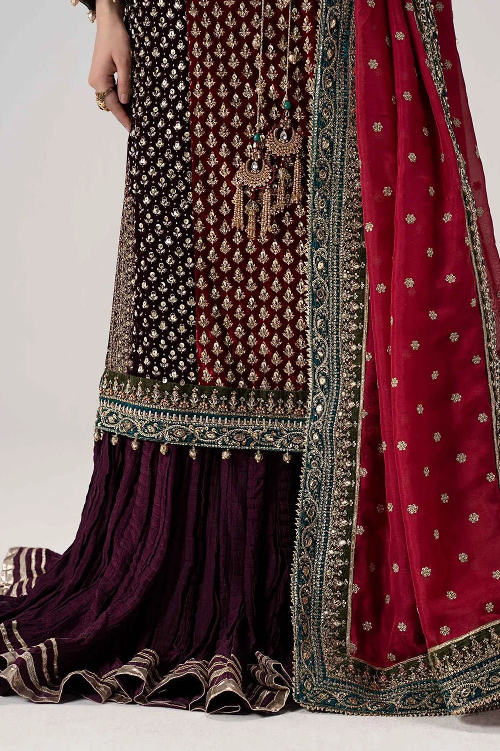 Maria.B Retro Shadmani Couture – Yarizeh