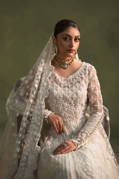 Ammara Khan – Moonbeam