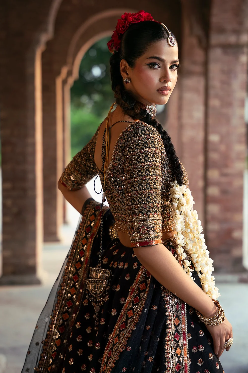 Mina Kashif – Fizza