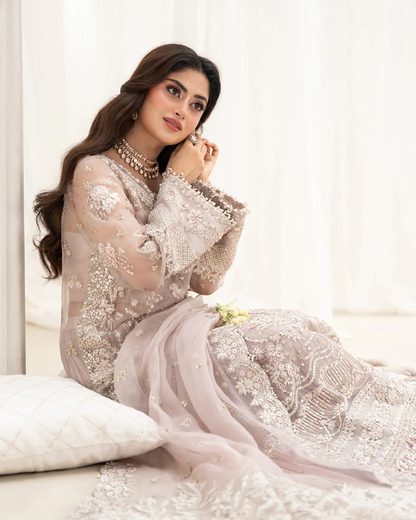 Faiza Saqlain – Ela