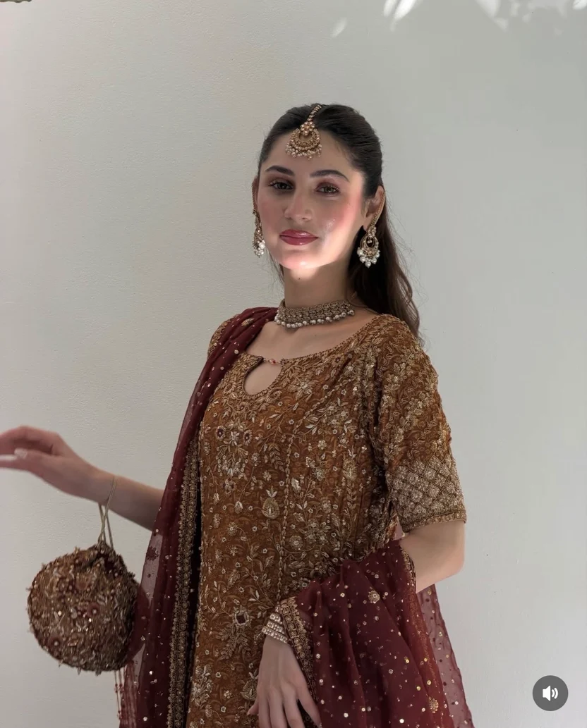 Zeeshan Danish – Rust & Burgundy