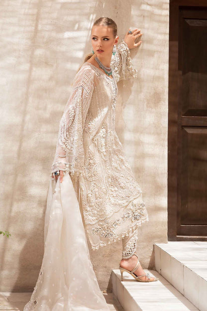 Ivory Pakistani kurta set with 3D floral embroidery