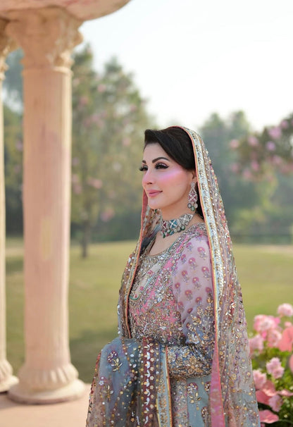 Maryam Nawaz inspired pastel wedding outfit