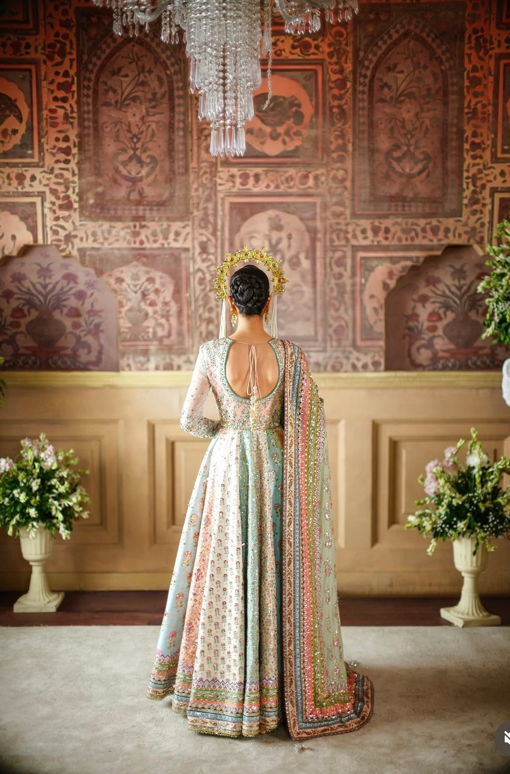 Nomi Ansari - Maryam Nawaz Pastel outfit