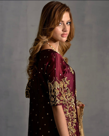 House Of Sehrish Nadeem - Maroon ensemble