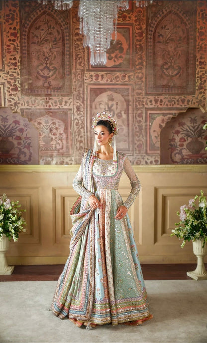 Nomi Ansari - Maryam Nawaz Pastel outfit