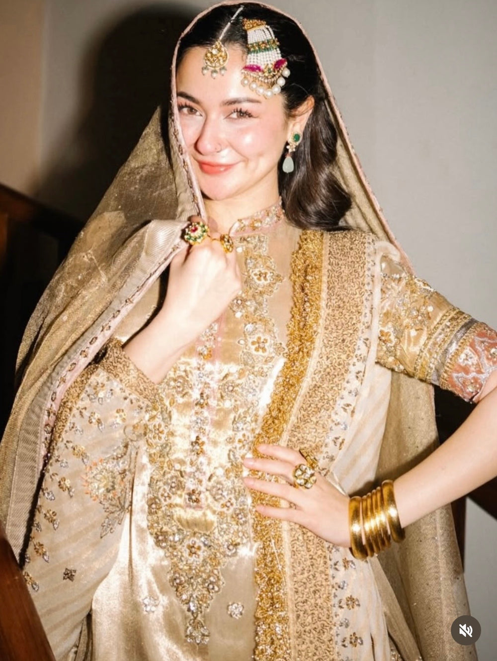 Faiza Samee - Hania Aamir