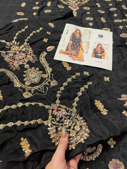 Farah Talib Aziz - Bita Black ensemble