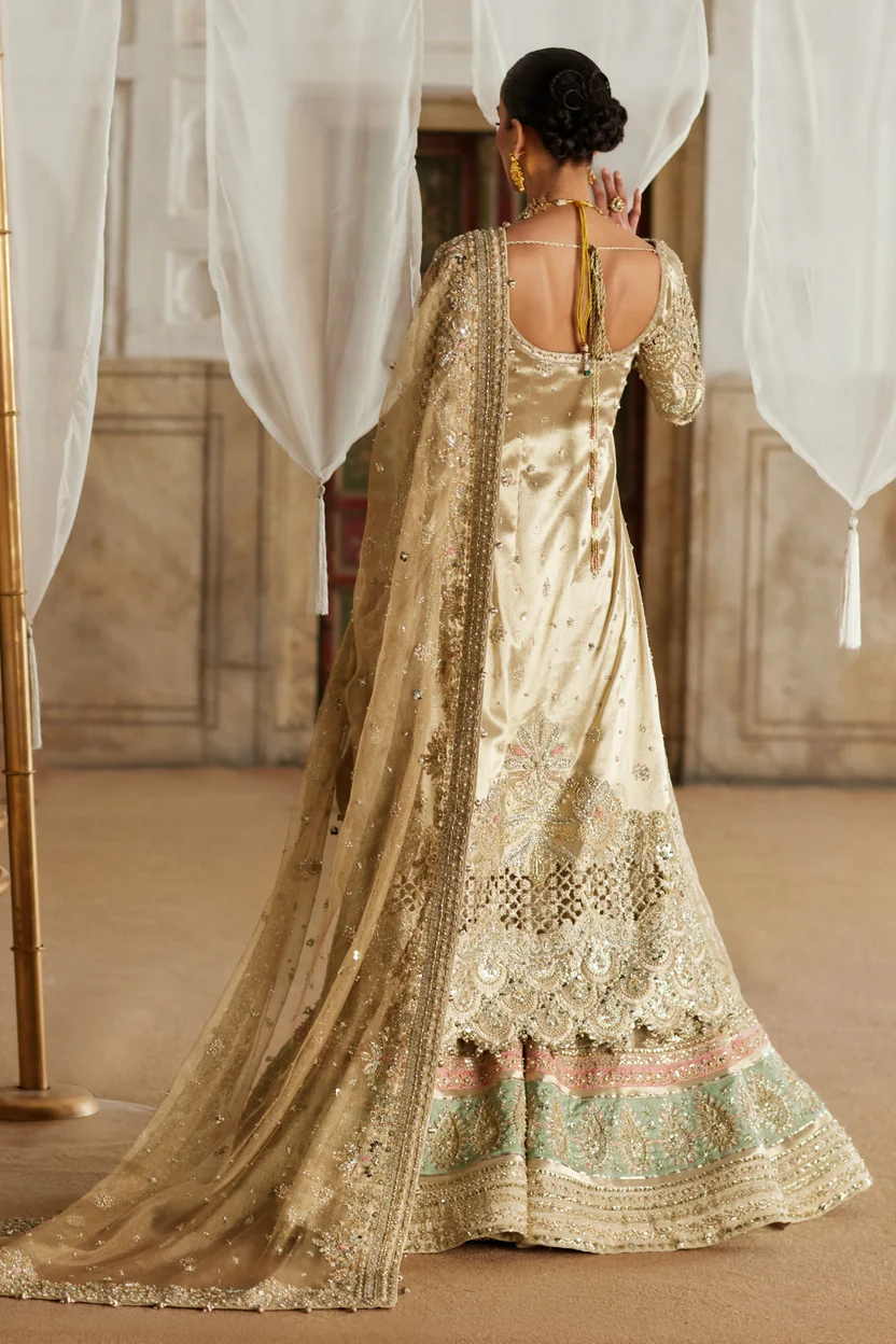 Soraya Khusht champagne-gold embroidered net dupatta