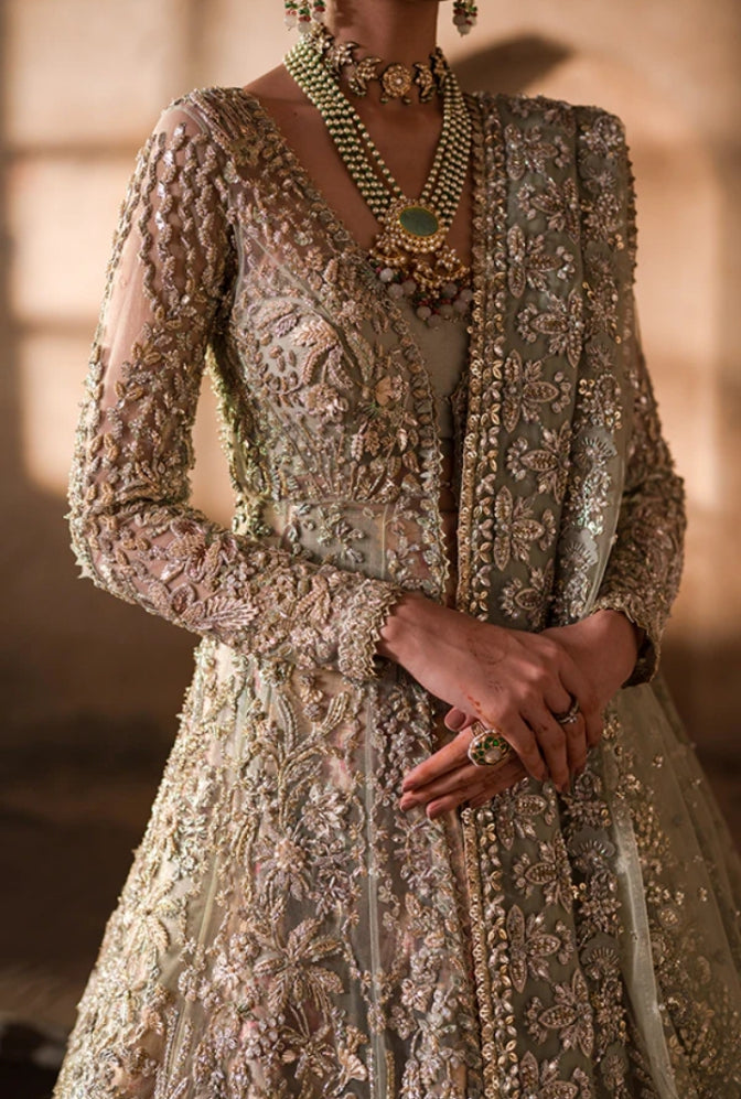 Close-up of floral embroidery on the Soraya Shayna lehenga
