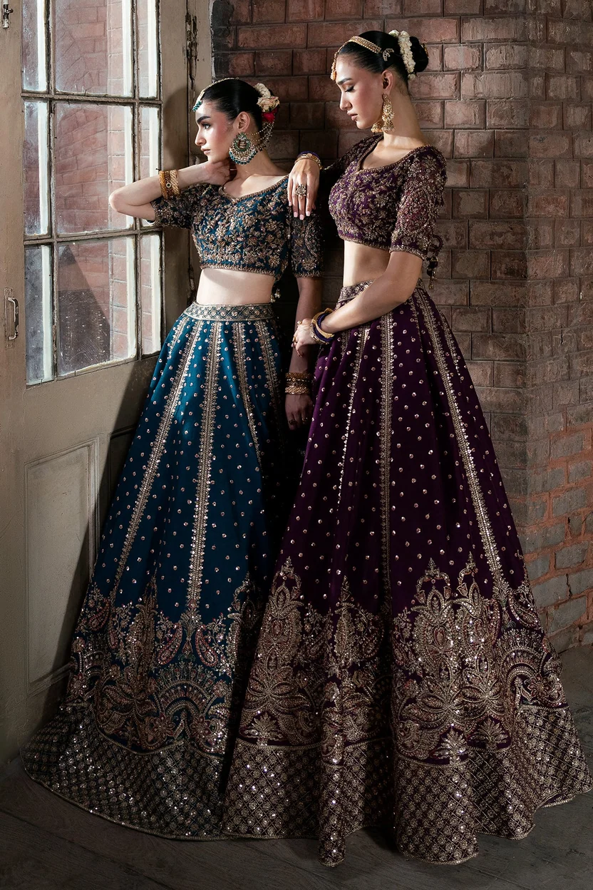 Mina Kashif Tabassum with matching heavily embroidered dupatta